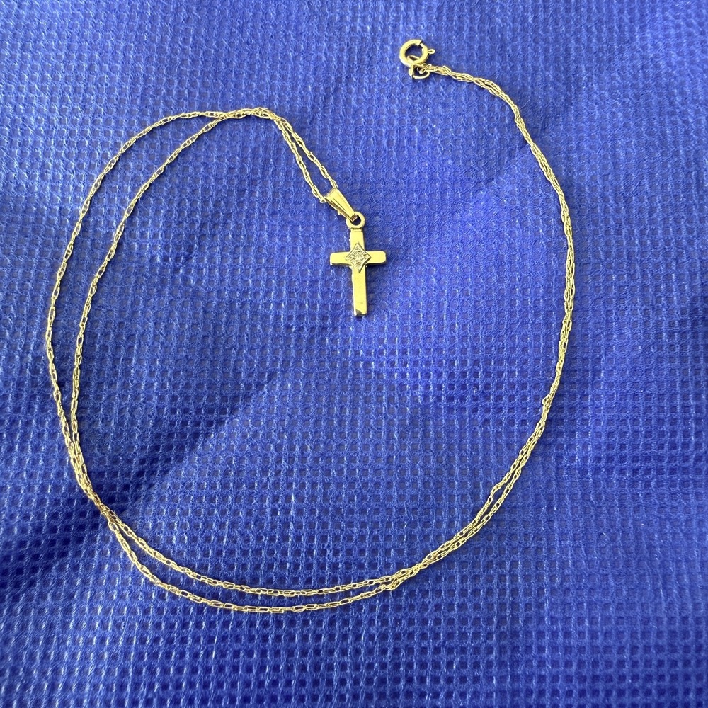 14K Yellow Gold Cross Pendant Necklace 16 Inch Diamond Accent Religious Dainty